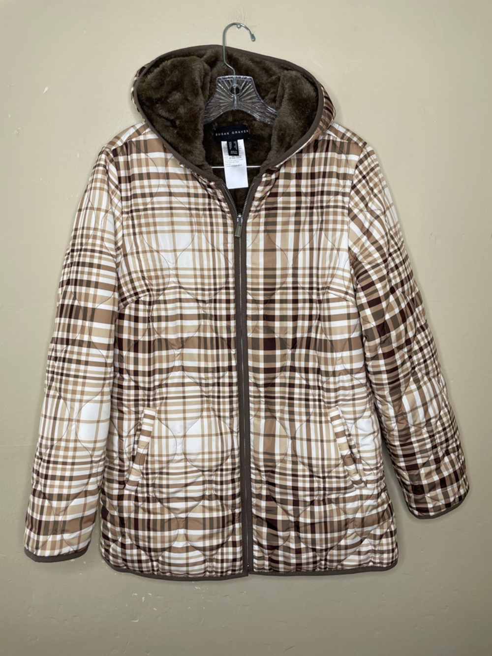 SUSAN GRAVER Reversible Faux Fur Quilted Brown & Cream Plaid Hooded Jacket  XS